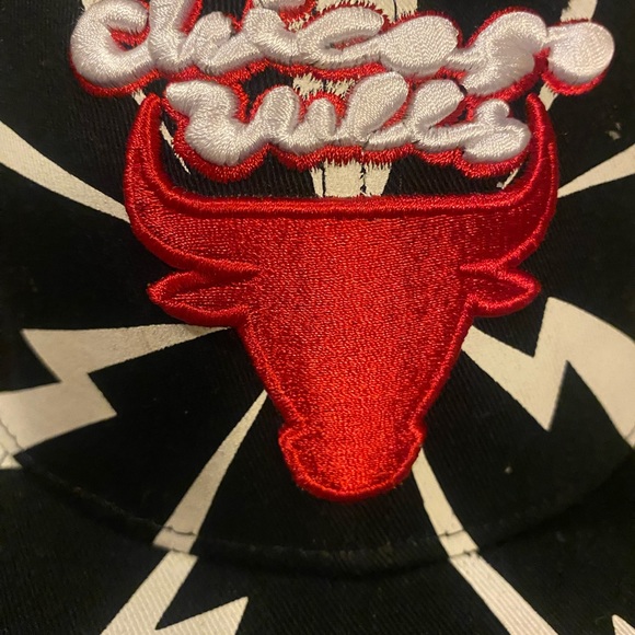 Chicago Bulls SnapBack melonwear hat - Picture 9 of 9